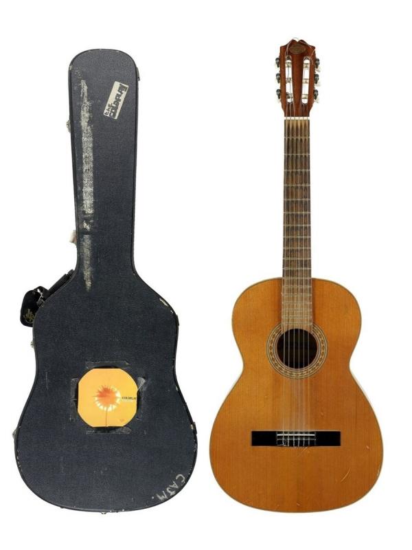 Gitar Chris Martin