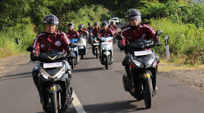 Touring Honda Smart Adventure yang dimulai dari Jakarta, Selasa (28/5) dengan 12 motor skutik Honda ini menghasilkan beberapa fakta menarik.