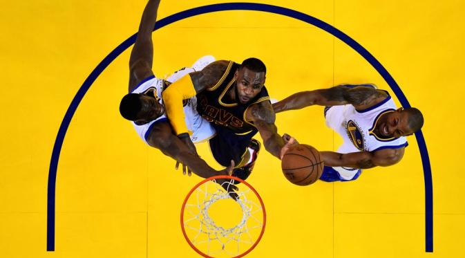 Gim 5 Final NBA: Cleveland Cavaliers vs Golden State Warriors (Reuters / John G. Mabanglo)
