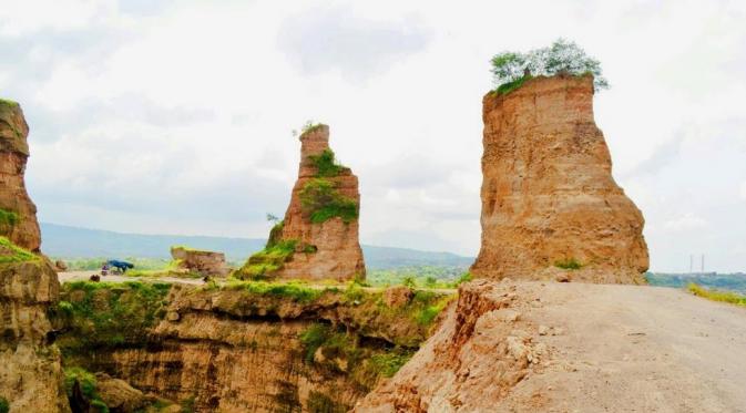 Brown Canyon wajib jadi agenda saat kamu kunjungi Semarang.