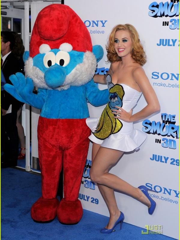 Katy Perry telah mengisi suara 'The Smurfs' dua kali. Foto: Justjared