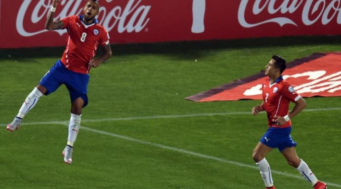 Alexis Sanchez dan Arturo Vidal (AFP)