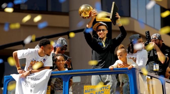 Golden State Warriors Gelar Parade Juara NBA (Reuters / Cary Edmondson)