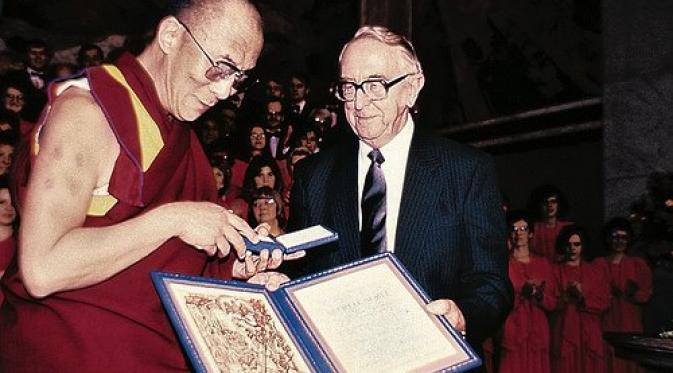 10 Fakta Dalai Lama yang Perlu Kamu Ketahui. | via: tibet.net