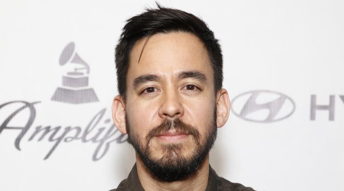 Mike Shinoda (Source: Huffingtonpost.com)