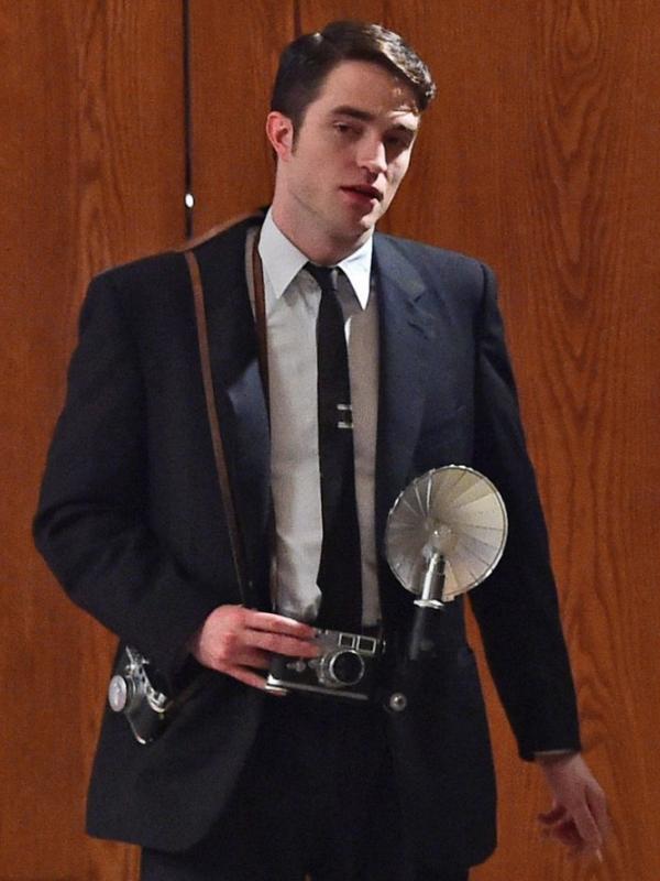 Robert Pattinson (foto; justjared)