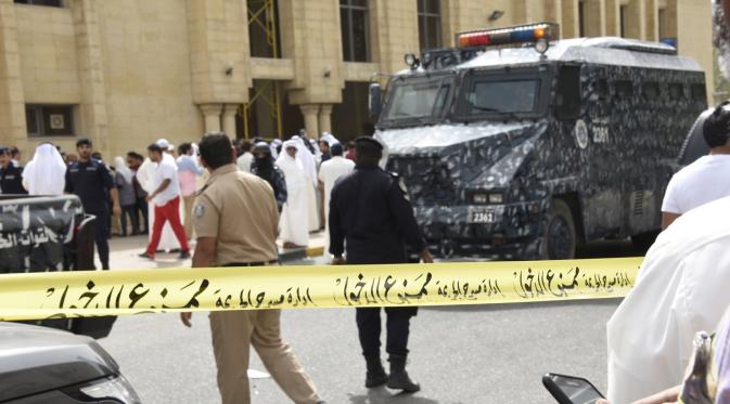 Serangan teror di masjid di Kuwait (Reuters)
