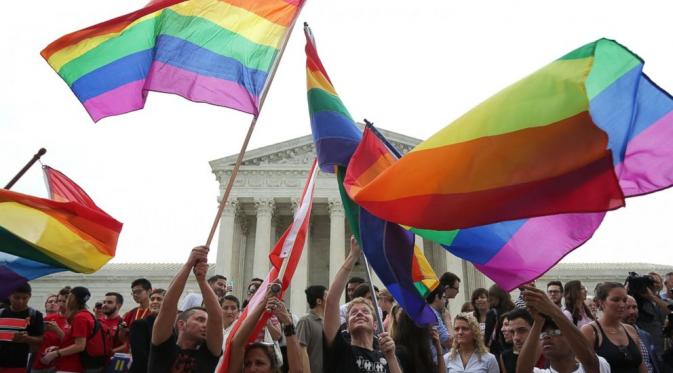 Amerika Legalkan Kesetaraan Pernikahan untuk Lesbian dan Gay | via: abcnewws.com