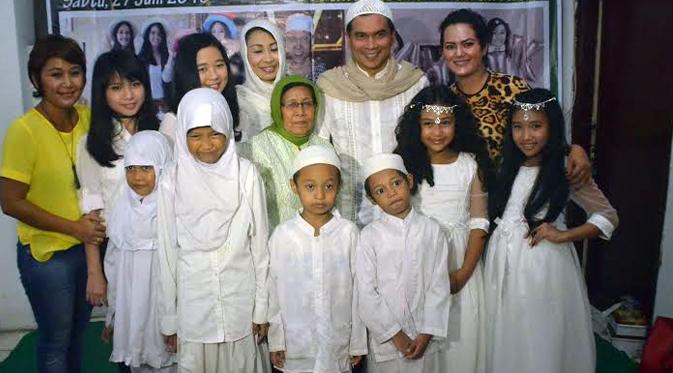 Krisna Mukti buka puasa bersama anak yatim