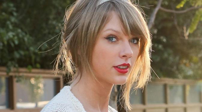 Taylor Swift (via abcnews.go.com)