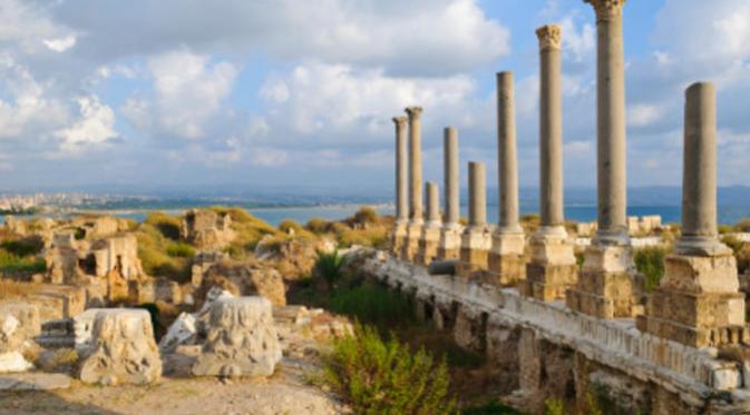 Tyre, Beirut, Lebanon. | via: lonelyplanet.com