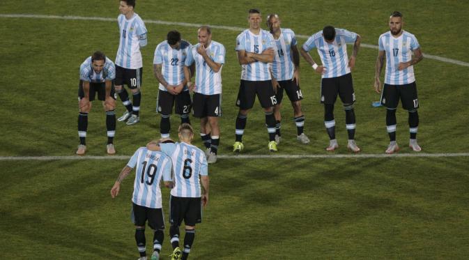 Argentina saat kalah adu penalti dari Chile di final Copa America / Reuters