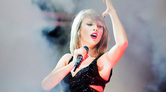 Taylor Swift (billboard.com)