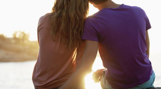 Terlalu Lama Menjalin Hubungan Asmara, 8 Hal Ini Biasa Terjadi | via: huffpost.com