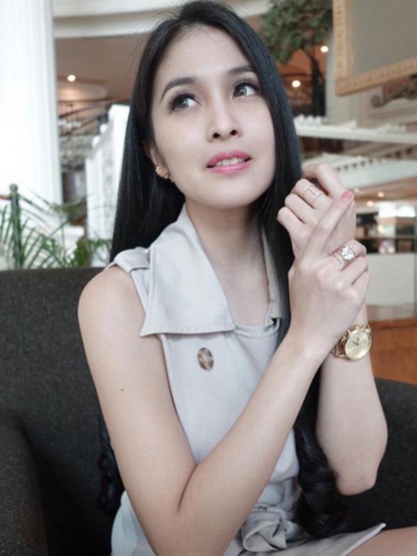 Sandra Dewi (via Instagram Sandra Dewi)