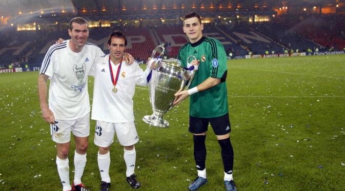 Iker Casillas pada 2002