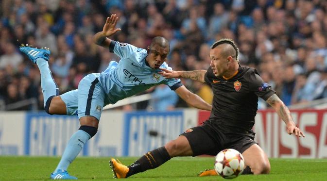 Fernandinho (AFP PHOTO/PAUL ELLIS)