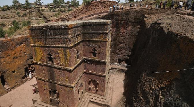 Bete Giyorgis, disebut juga Gereja St. George, gereja di tempat suci Lelibela yang dianggap lokasi utama turisme  (foto: Daily Mail).