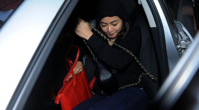 Vitalia Shesya usai menjalani pemeriksaan di BNN [Foto: Faisal R. Syam/Liputan6.com]