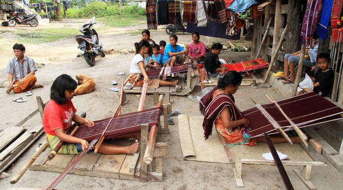 8 Alasan Kenapa Orang Batak Bangga Punya Marga. | via: travelblog.ticktab.com