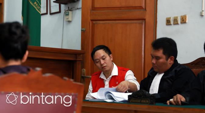 Kelanjutan sidang Hengki Kawilarang (Wimbarsana/bintang.com)