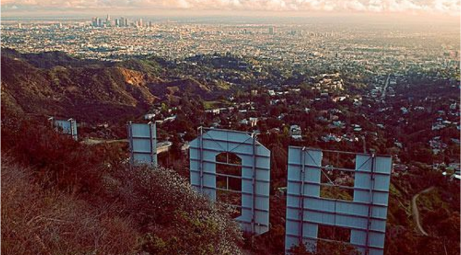 Los Angeles. | via: ishouldbefamousbynow.tumblr.com