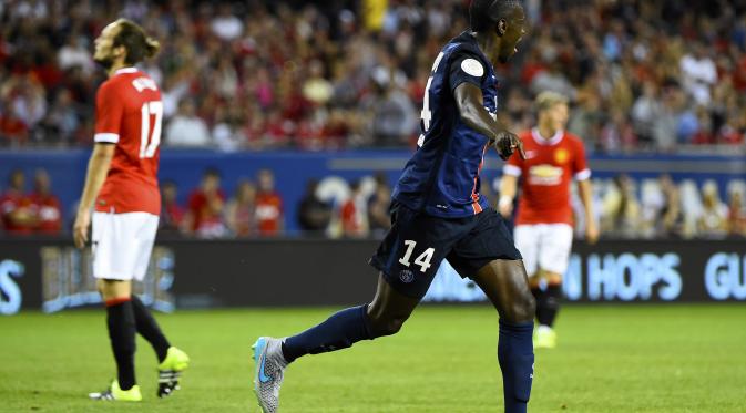 Blaise Matuidi sukses menjebol gawang David De Gea saat membuka skor kemenangan PSG atas Manchester United (Reuters)