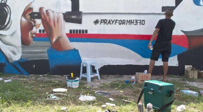 Melihat Kembali 'Tribute to MH370' yang Bikin Kamu Haru. | via: abc.net.au
