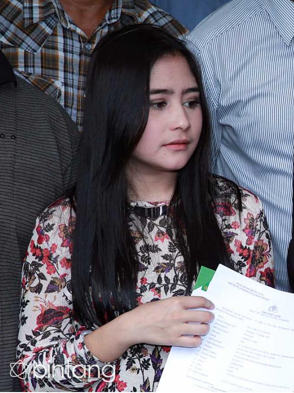 Foto profil Prilly Latuconsina (Deki Prayoga/bintang.com)