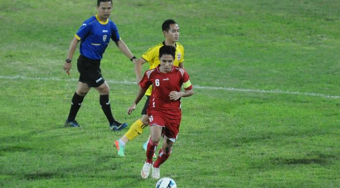 Tanpa Evan Dimas Darmono, Indonesia All-Star tampil kurang garang. (Bola.com/Kevin Setiawan)