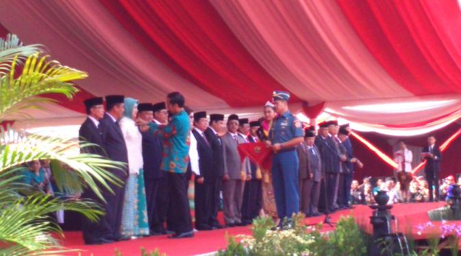 Presiden Jokowi menghadiri acara puncak Hari Keluarga Nasional (Harganas) ke-22 di Tangerang Selatan, Banten (Liputan6.com/ Naomi Trisna)