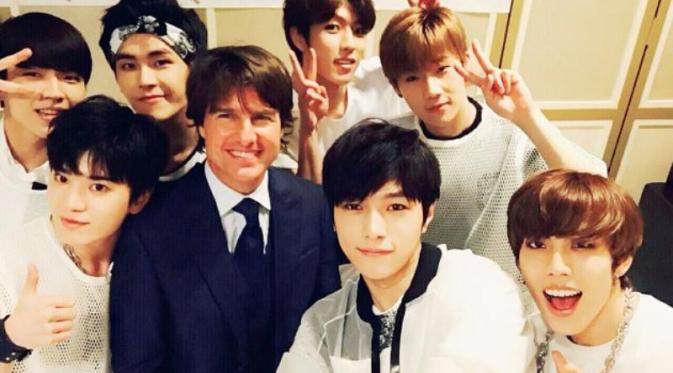 Tom Cruise dan Infinite. (foto: kpopstarz)