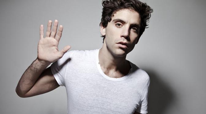 Mika (via colours.cz)