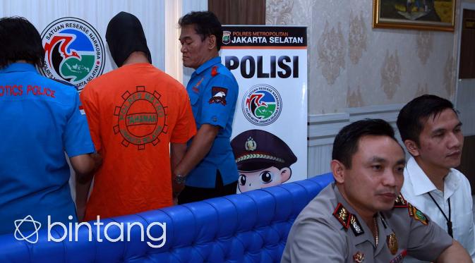 Preskon artis EG yang di duga memakai narkoba jenis sabu (Deki Prayoga/bintang.com)