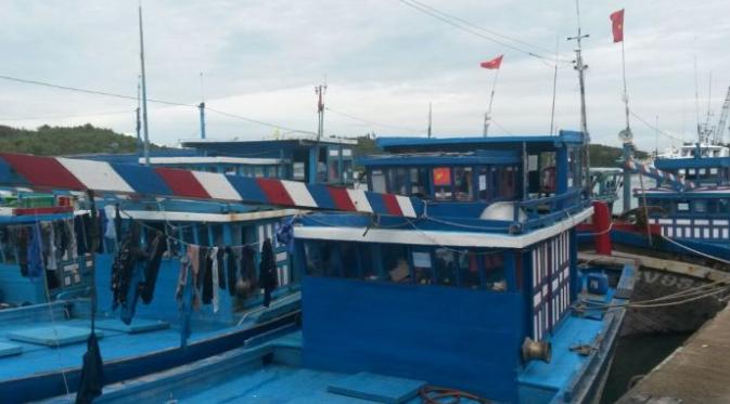 Kementerian Kelautan dan Perikanan (KKP) kembali menangkap enam kapal perikanan asing (KIA) ilegal berbendera Vietnam (Foto: KKP).