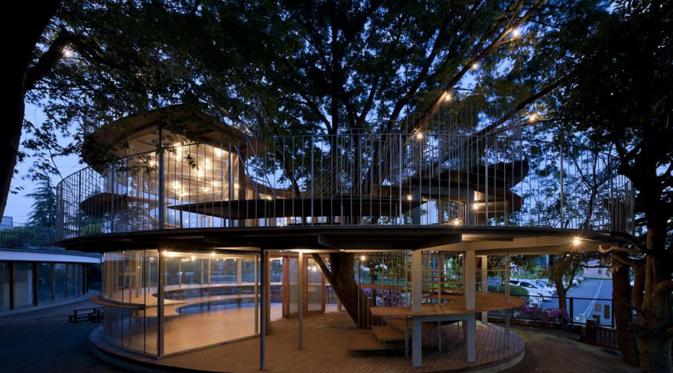 8 Ide Bangunan Kreatif yang Menggunakan Pohon sebagai Pemanisnya | via: boredpanda.com
