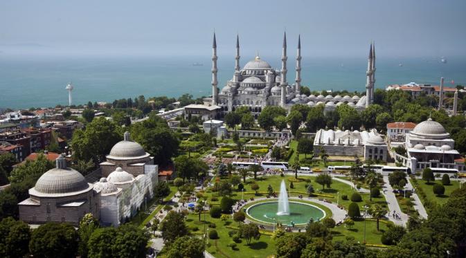Wisata Halal Ke Turki
