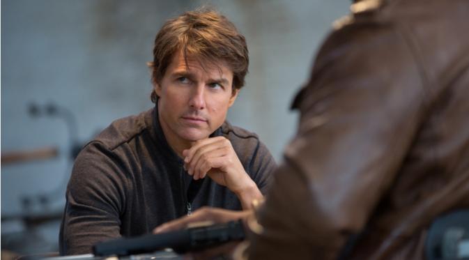 Pesona Tom Cruise di Mission: Impossible 5 masih menarik perhatian. foto: istimewa