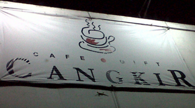 Cafe Cangkir | Via: badfatcat.blogspot.com