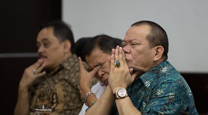 Ketum PSSI, La Nyalla Matalliti menghadiri pertemuan dengan Komnas HAM terkait konflik PSSI dengan Menpora di Jakarta, Kamis (13/8/2015). (Bola.com/Vitalis Yogi Trisna)