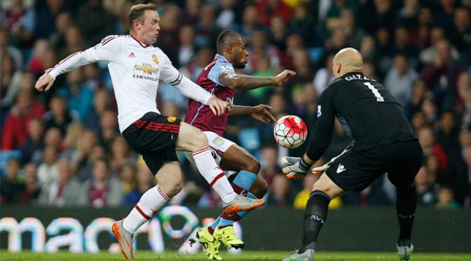 Wayne Rooney saat menghadapi Aston Villa, pekan lalu.