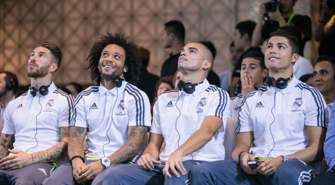 Sergio Ramos bersama beberapa penggawa Real Madrid