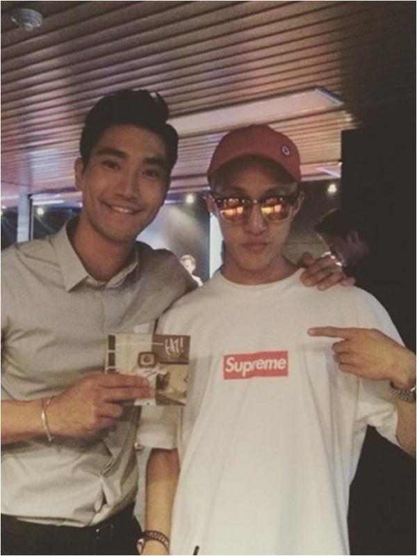 Kebersamaan Siwon Super Junior dengan rapper Zion.t (via Instagram/Siwon Super Junior
