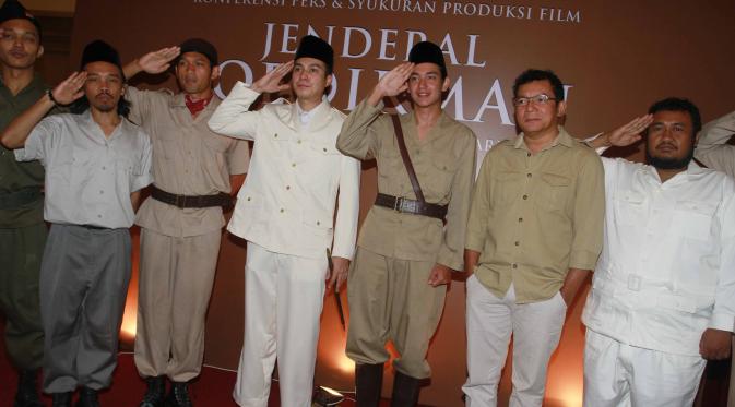 Para pemeran film Jenderal Soedirman. Foto: Twitter
