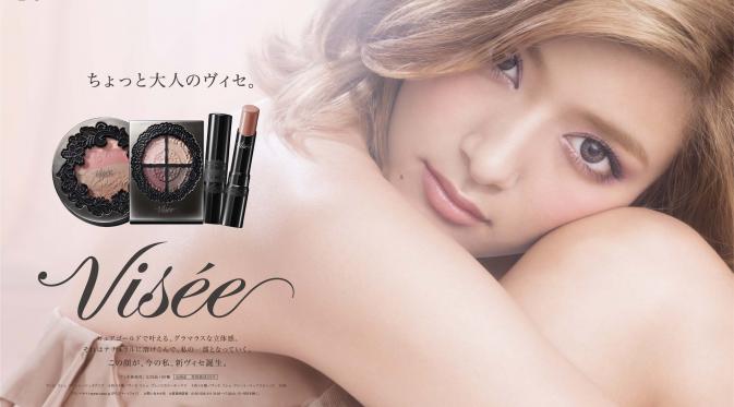Model Jepang Rola dikabarkan baru saja memulai debut penampilannya di Hollywood dalam film Resident Evil: The Final Chapter. (pixelbits.wordpress.com)