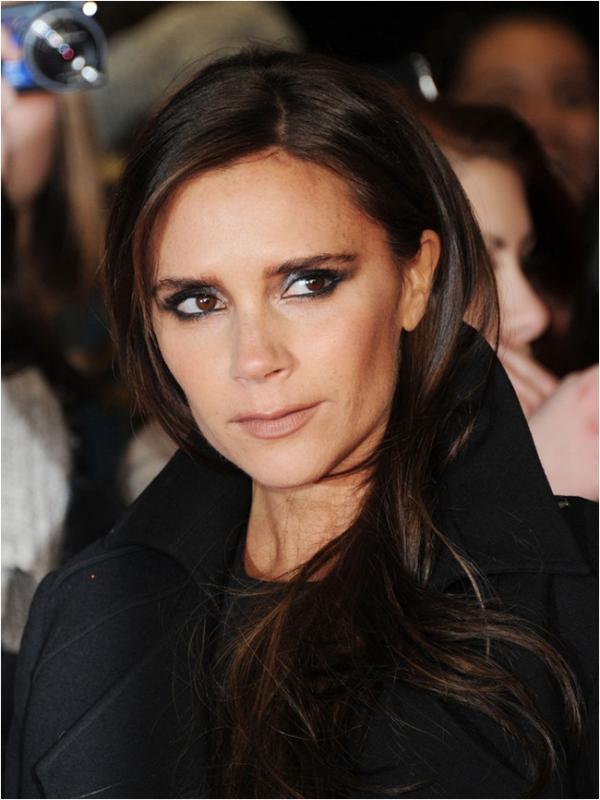 Sebelum terkenal, Victoria Beckham pernah menjadi model sperma (via buzzfeed.com)