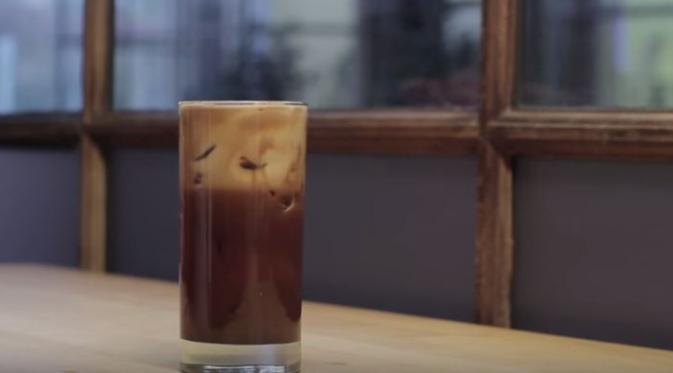 Resep Frappe, kopi tradisional dari Yunani | Via: youtube.com