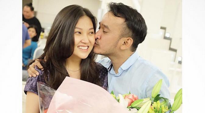 Ruben Onsu memberikan kejutan di hari ulangtahun Sarwendah Tan (Instagram)