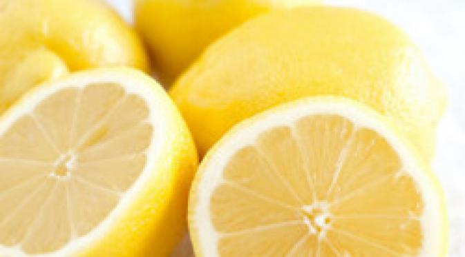8 Alasan Kenapa Lemon Bisa Bikin Kamu Jadi Tambah Cantik. | via: rebloggy.com