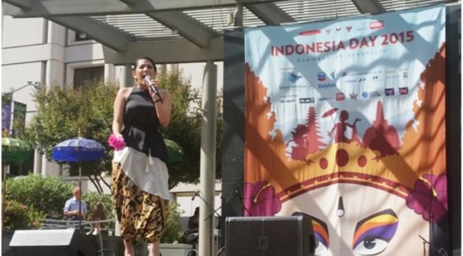 Angel Pieters di acara Indonesia Day 2015 di San Francisco. (dok. KJRI San Francisco)